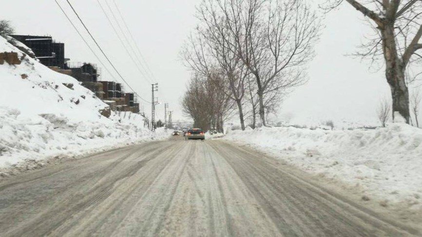 التحكم المروري: طريق ترشيش زحلة​ سالكة أمام المركبات الرباعية الدفع