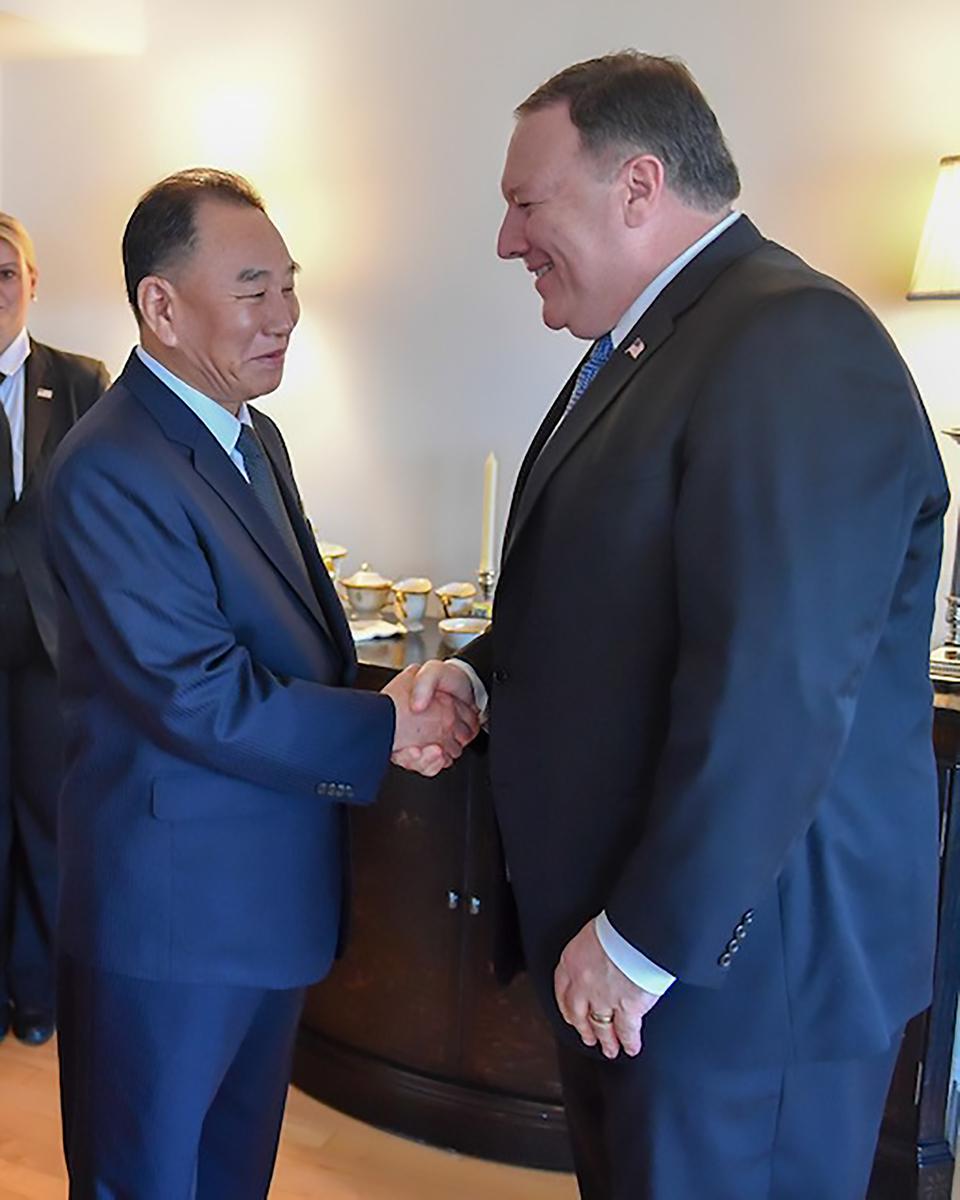 بومبيو التقى مساعد الزعيم الكوري الشمالي في واشنطن