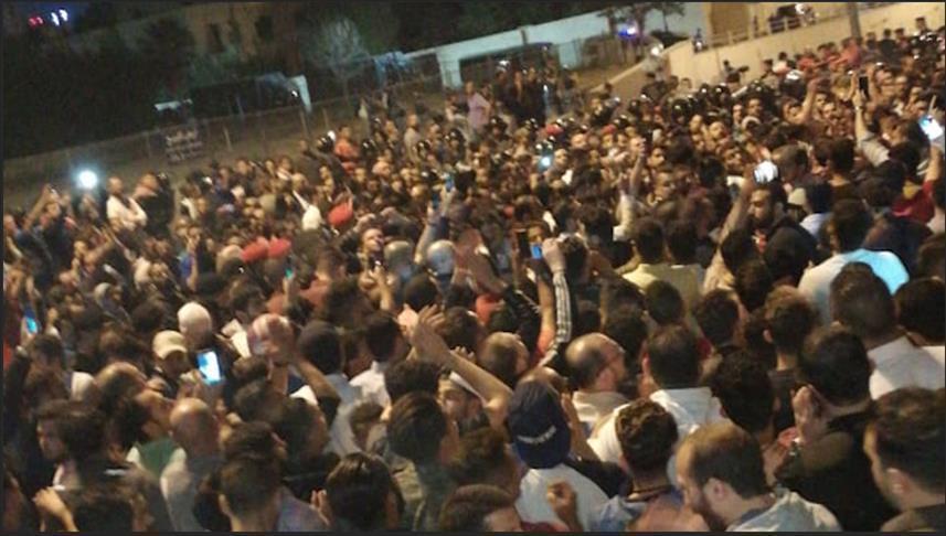 احتجاجات في الأردن مُطالبةً برحيل الحكومة والبرلمان