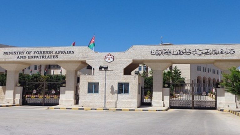 إحتجاز 3 أردنيين في إيران لدخولهم مياهها الإقليمية عن طريق الخطأ